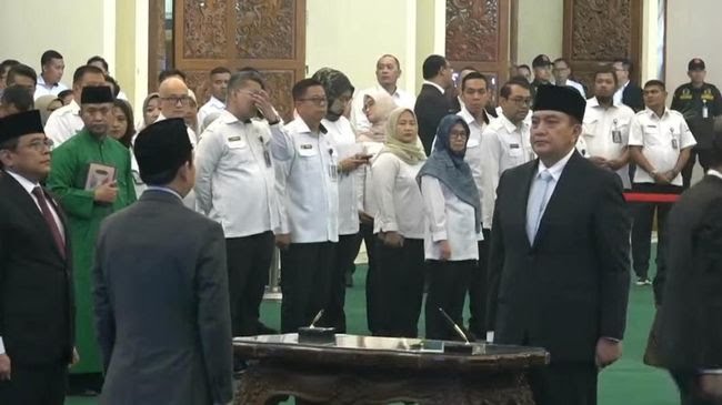 Irjen Pol M Iqbal Resmi Dilantik Jadi Sekjen DPD RI Gantikan Posisi Mantan PJ Gubernur Riau