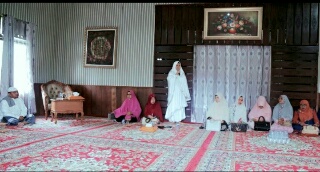 TP PKK Gelar Pengajian Rutin Bulan di Rumah Suluk Kediaman Bupati Inhil