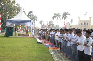 Ikuti Imbauan Gubri, Pemkab Siak Laksanakan Salat Istisqo