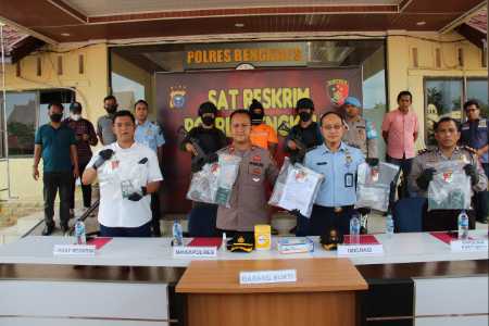 Digagalkan Menyebrang ke Malaysia, 43 WNA asal Bangladesh Dipindahkan ke Rudimin