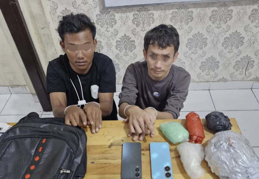 Dua Kurir Sabu di Siak Ditangkap usai Polisi Nyamar Jadi Pembeli