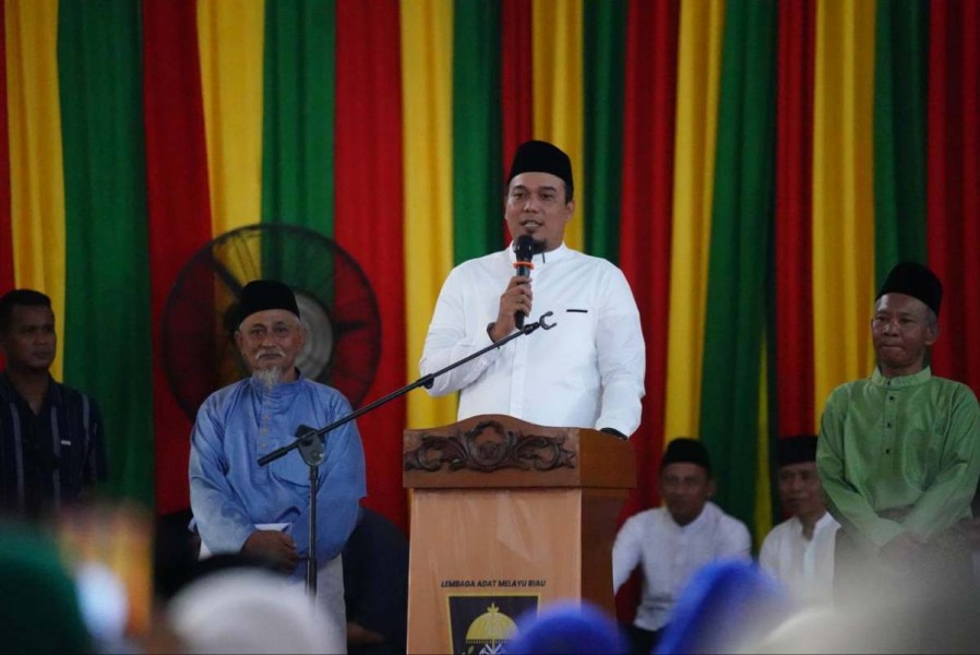 Bupati Inhu Pastikan Mudah Sinergi dengan Pemprov Riau, Ade Agus Hartanto: Gubri Wahid Mentor Saya