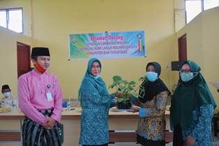 Melalui Gerakan Hatinya, PKK Siak Bangkit Kuatkan Ketahanan Pangan & Keluarga Melawan Covid-19