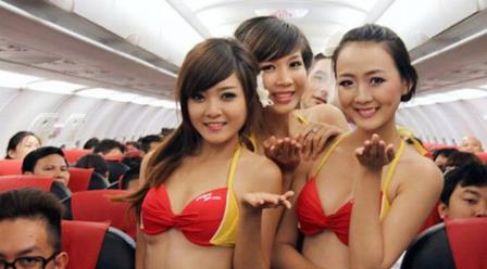 Menhub Diminta Tegas Larang Pramugari Berbikini