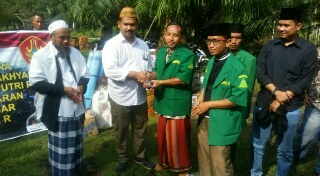 Ansor Banser Santuni Sahabat Achyar Puluhan Juta Rupiah 