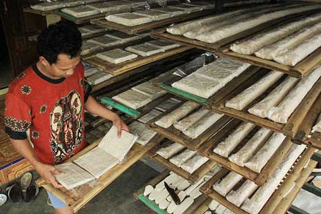 Harga Kedelai Mahal Pembuat Tempe Menjerit