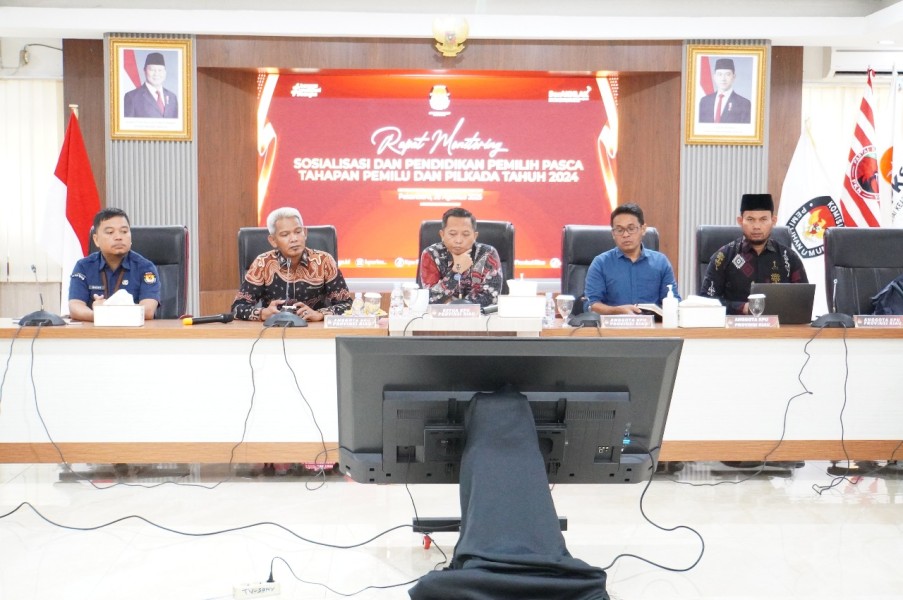 KPU Provinsi Riau Gelar Rapat Monitoring Sosialisasi dan Pendidikan Pemilih Pasca Pemilukada 2024