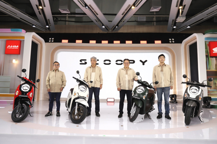 New Honda Scoopy Generasi Terbaru Siap Curi Perhatian Pecinta Skutik Unik dan Fashion