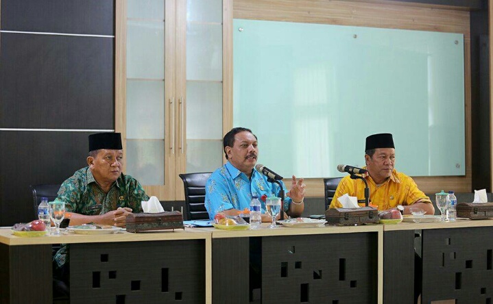 Progres Fisik Di Inhil secara Umum Baru 74 persen & Keuangan 38,35 persen