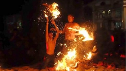 Tampilkan Zapin Api di Riau Performance Art 2016