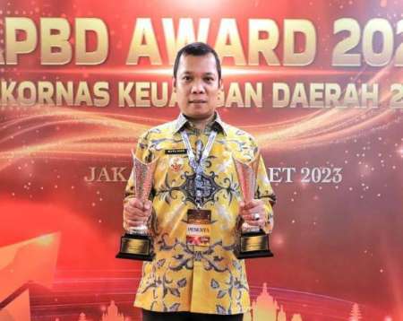 Sampah Hilang Banjir Tuntas, 2023 Muflihun Persembahkan 'Dokter on Call 24 Jam' untuk Warga Pekanbaru