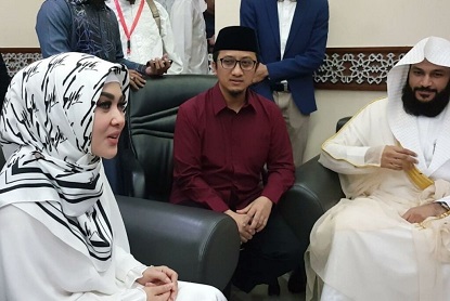 Ketika Syahrini Ingin Berhijab dan Jadi Ustazah