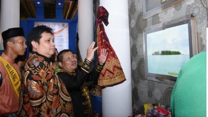 Bupati Amril Perkenalkan Potensi Pariwisata di Bengkalis pada Menteri Perindustrian RI