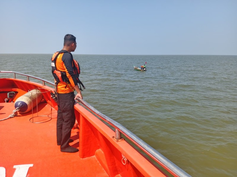 Speedboat TKI Tenggelam di Perairan Rupat, 3 Orang Masih Hilang