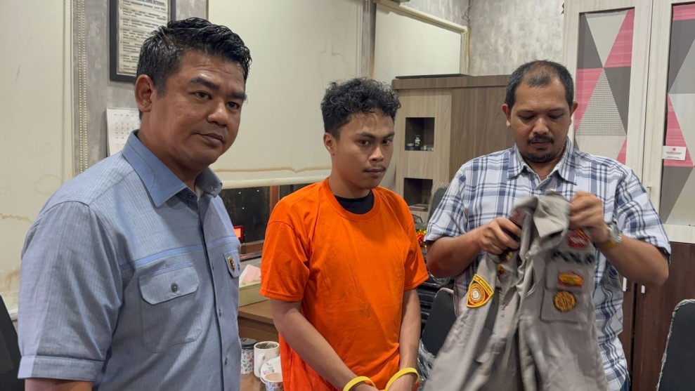 Ngaku Perwira Polisi, Pria di Pekanbaru Gelapkan PS4 Hingga Tipu Wanita