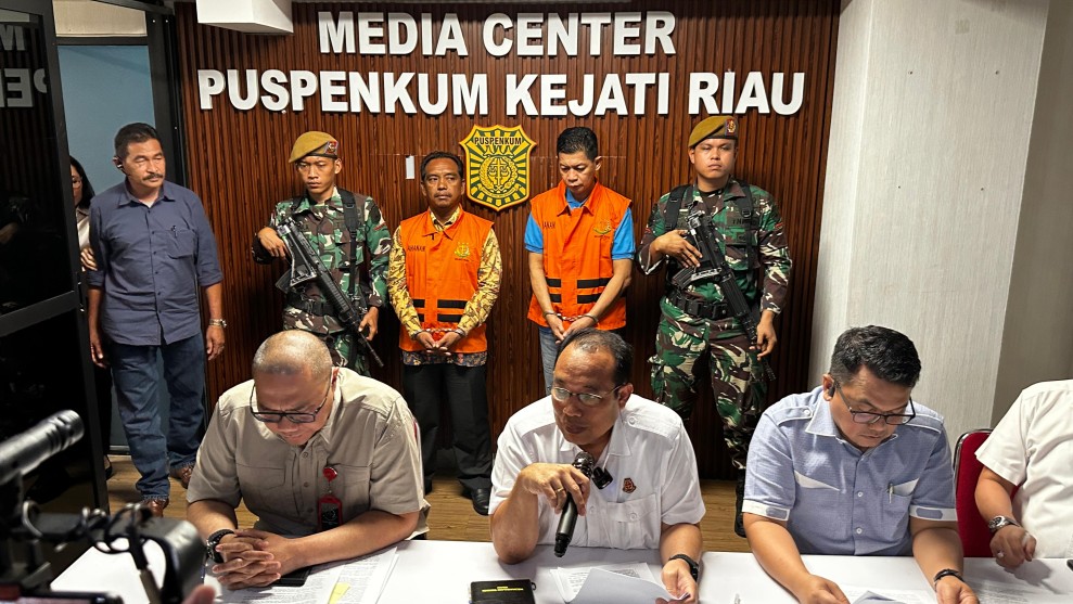 Kadis di Rohil Ditangkap Kejati Riau Kasus Korupsi Pembangunan Gedung SD