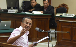 Dahlan Iskan Minta Dibebaskan