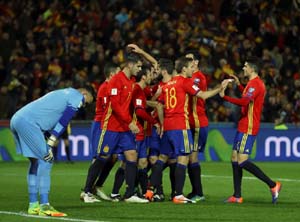Spanyol Cukur Makedonia Empat Gol Tanpa Balas