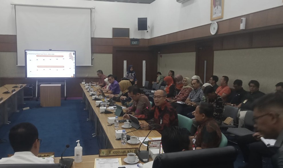 Rapat dengan BPS dan DJP, Ketua Komisi III DPRD Riau Sorot Anomali Data Pertumbuhan Ekonomi dan Pajak Daerah