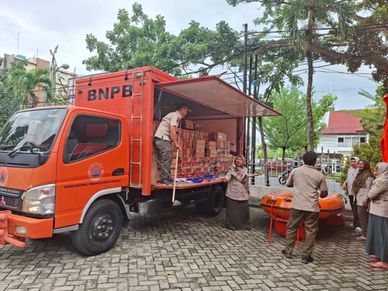 Pemprov Riau Kirim Bantuan ke Wilayah Terdampak Banjar di Inhil