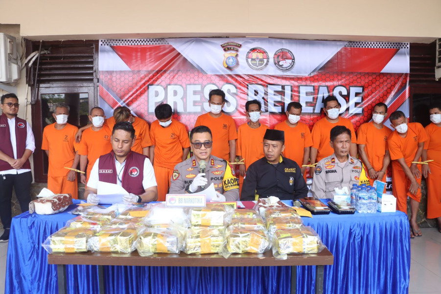 Polres Inhil Press Release 11 Pelaku Tindak Pidana Narkotika