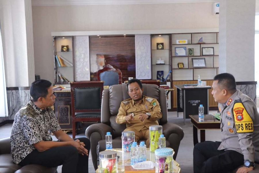 Kapolres Rohil Dinginkan Suasana mengenai Kisruh Pergantian Pj Penghulu oleh PLT Bupati