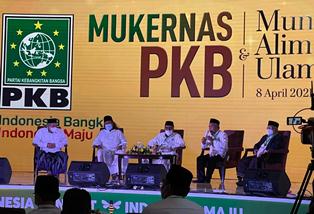 Gus Muwafiq & KH Marzuki Mustamar Hadiri Munas Alim Ulama yang Diselenggarakan PKB