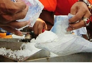 Polsek Kawasan Pelabuhan Pekanbaru Musnahkan Barang Bukti Sabu