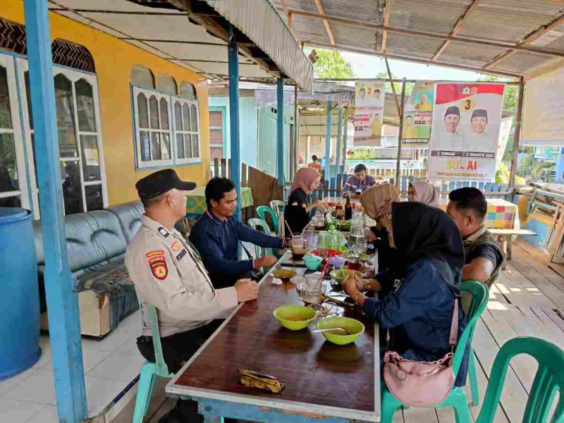 Lakukan Patroli Dialogis, PS Kanit Binmas Polsek Kuindra Ajak Sukseskan Pilkada 2024