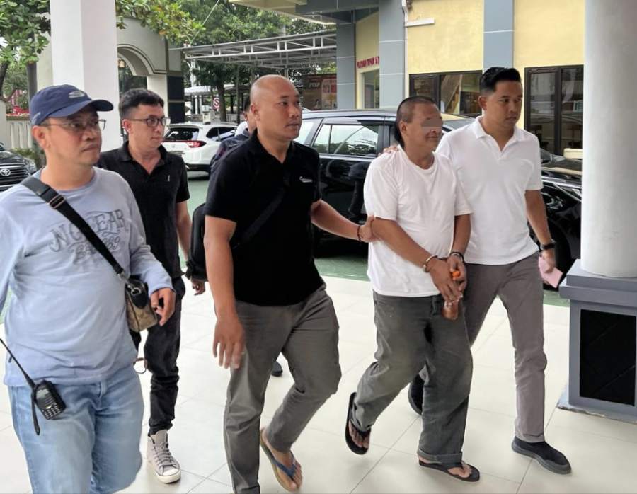 Terbukti Rugikan Negara, Buronan Kejari Magelang Terpidana Antono Diamankan Tim Tabur