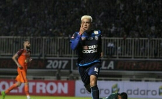 hattrick, Gonzales Hantarkan Arema ke Tangga Juara Piala Presiden 2017
