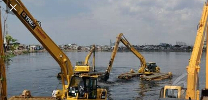 Disbun Inhil Segera Beli 10 unit Alat Berat