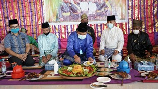 Bupati Alfedri Harapkan Adat Melayu Terus Terjaga Ditengah Derasnya Arus Globalisasi