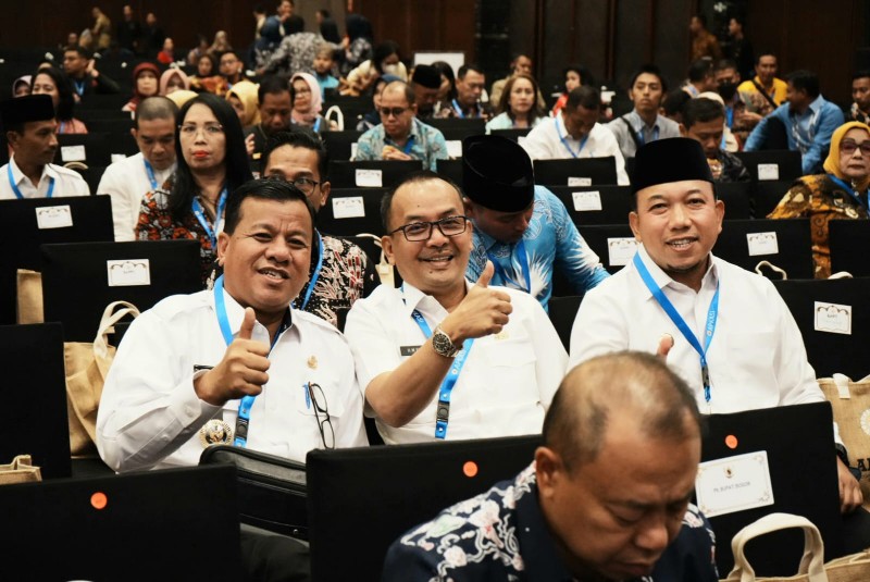 Hadiri Rakernas APKASI, Bupati Suhardiman:  Wadah Ini Jadi Sarana Sharing Informasi Untuk Kemajuan Kuansing