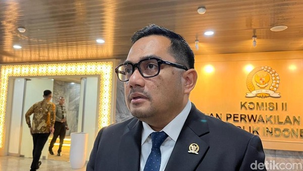 Komisi II DPR RI Minta Mendagri Hentikan Efisiensi Transfer Pusat ke Daerah
