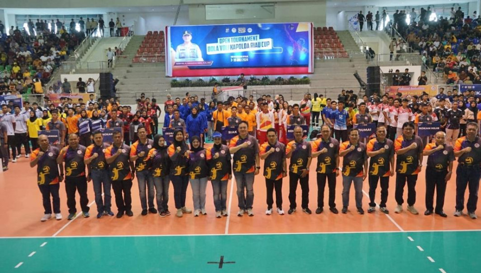 Diikuti 24 Tim, Turnamen Bola Voli Kapolda Riau 2024 Resmi Dibuka