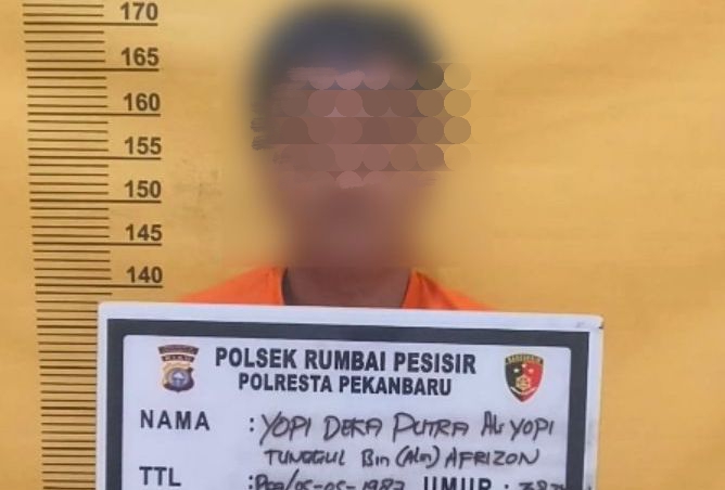 Aksinya Terekam CCTV, Pria Ini Nekat Bobol Kantor Polisi