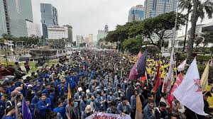 BEM SI Gelar Aksi Lanjutan Indonesia Gelap di Patung Kuda Hari Ini, Ini Tuntutannya