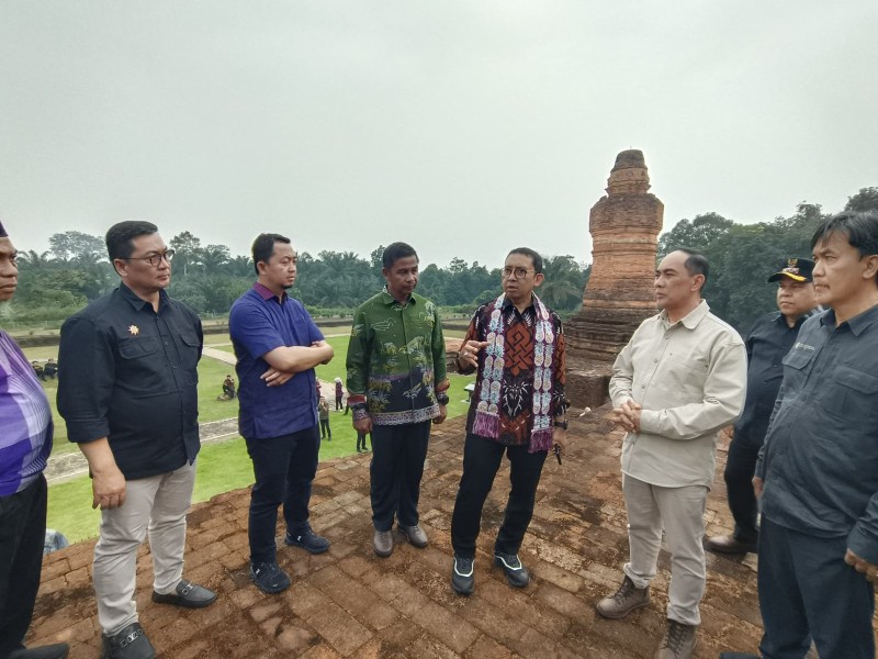 Menteri Kebudayaan Fadli Zon Tinjau Candi Muara Takus, Sekda Riau Ungkap Ada Situs Baru