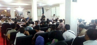 Kerja Selesai tapi Tak Dibayar, Puluhan Kontraktor Geruduk Kantor Dewan