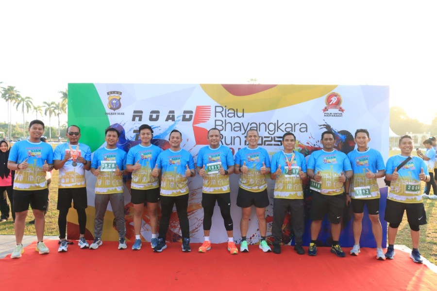 SIAK RUN 2025 dan ROAD TO RBR 7,9K: Ribuan Peserta Padati Lapangan Siak Bermadah