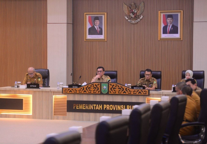 Pemprov Riau Kebut Penyempurnaan APBD Perubahan 2026, Fokus Bayar Utang dan Layanan Publik