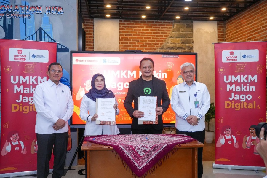 Kemnaker-GoTo Perkuat Literasi Digital TKM Sektor Kuliner di Bandung