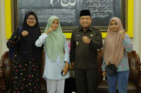 Pemkab Siak Mulai Kirim Mahasiswa Baru Program Satu Rumah Satu Sarjana