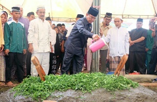 Bupati Ikut Shalat Jenazah dan Pemakaman Tokoh Agama dan Pendidikan di GAS