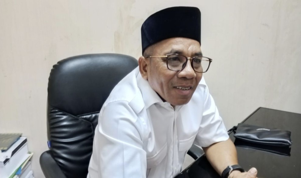 Wakil Ketua Komisi V DPRD Riau Tegaskan Sekolah Dilarang Menahan Ijazah