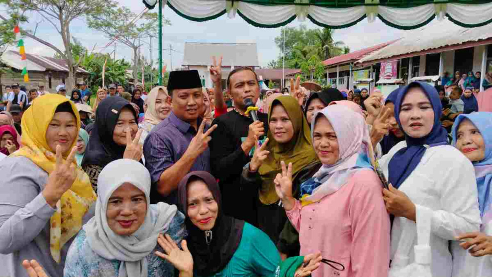 Fermadani Jadi Idola Masyarakat Kampung Baru