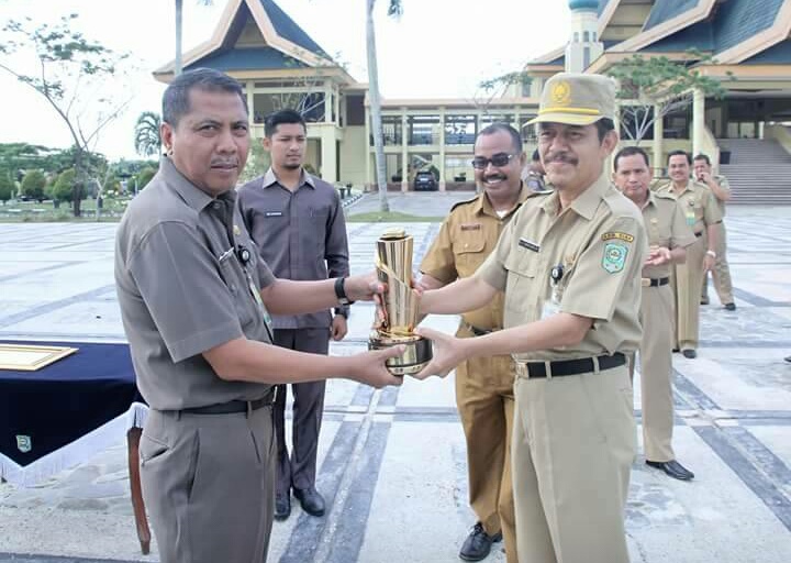 Tingkatkan kinerja dan Disiplin pegawai