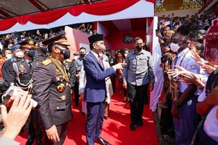 Dihadapan Presiden Jokowi, Kapolri Ungkap Makna Dibalik Tema HUT Bhayangkara ke-76