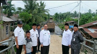 Sekda Inhil Tinjau Pembangunan Ruas Jalan Teluk Pinang-Gaung